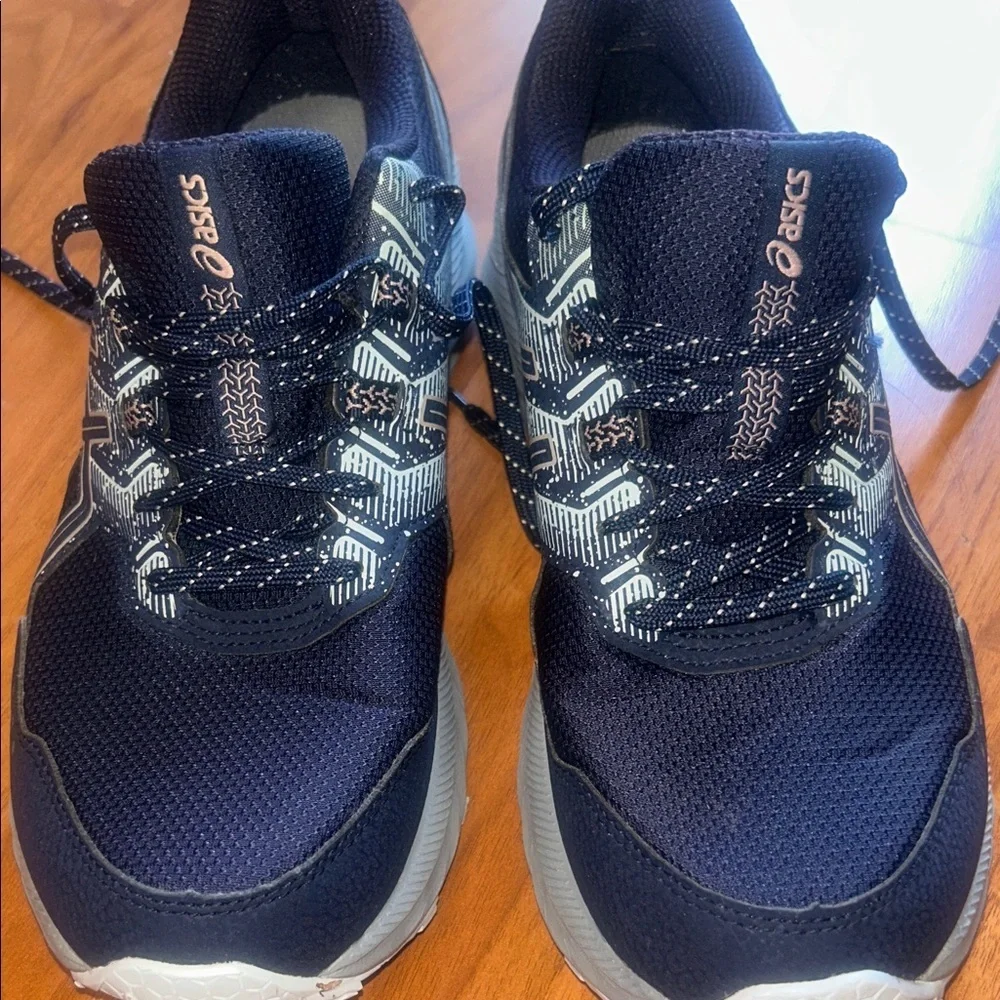 Asics Women's Navy Blue and White Sneakers - Picture 14 of 14